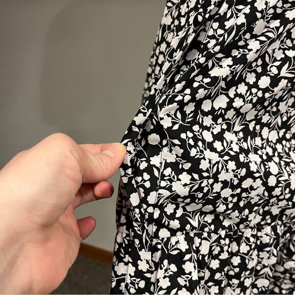 1. State Cotton Floral Puffed Sleeve Dress Black White Cottagecore Prairie - Picture 6 of 15